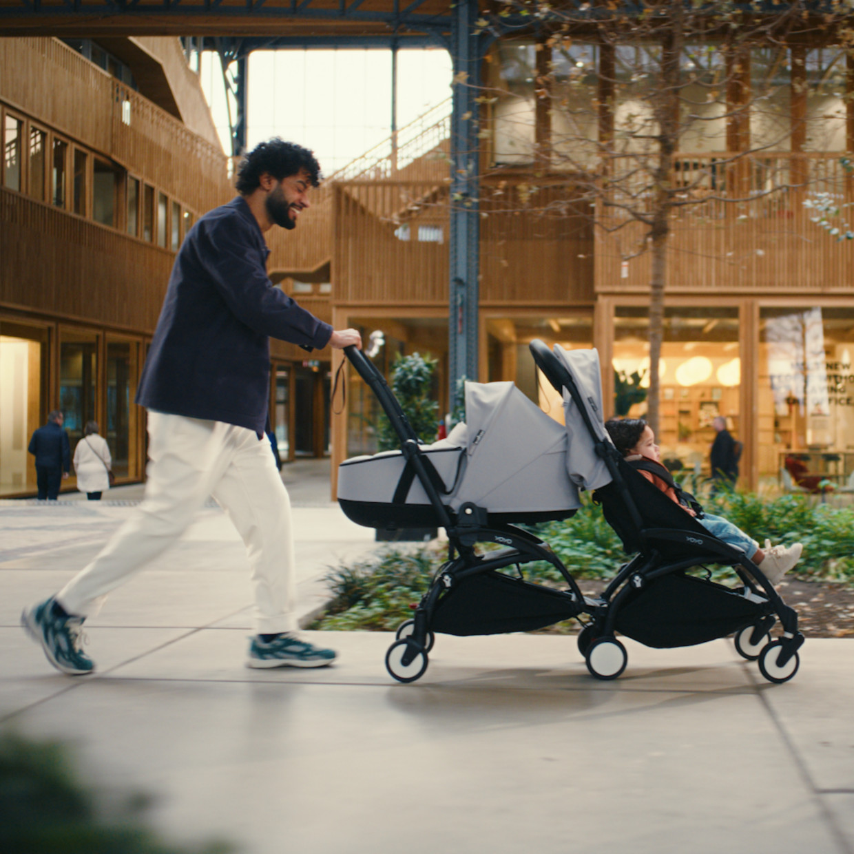 Stokke YOYO bassinet - Stone.