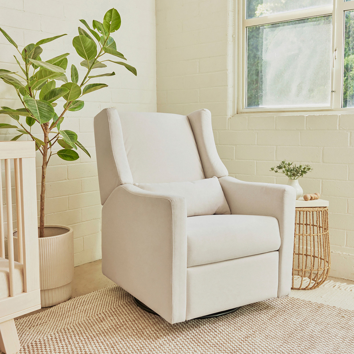 babyletto Kiwi Electronic Recliner and Swivel Glider - Performance Cream Eco Weave.