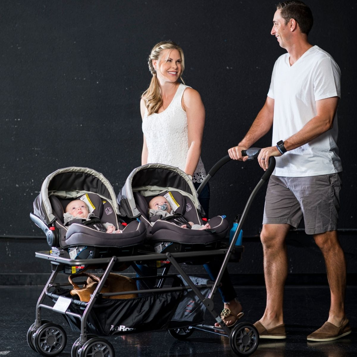 Joovy Twin Roo+ Car Seat Stroller Frame.