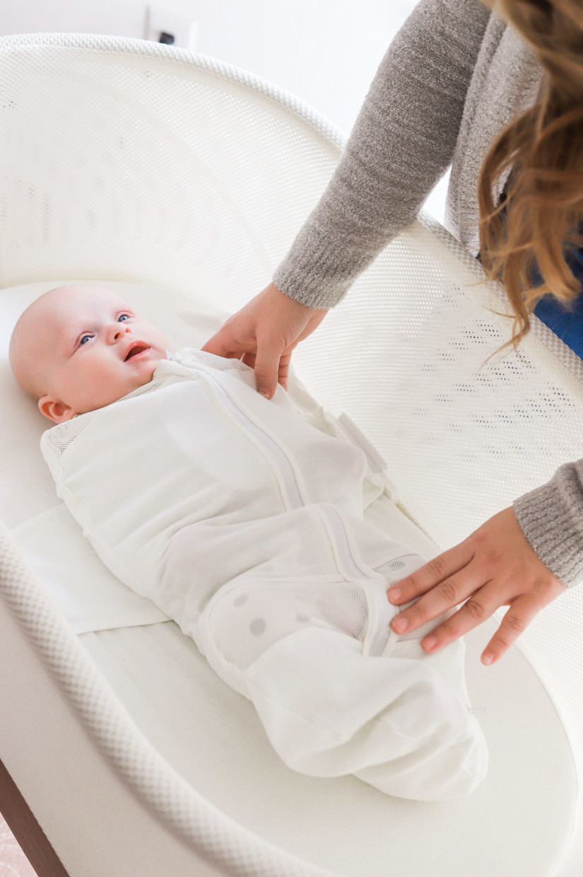 Happiest Baby Snoo Sack - White, Small.